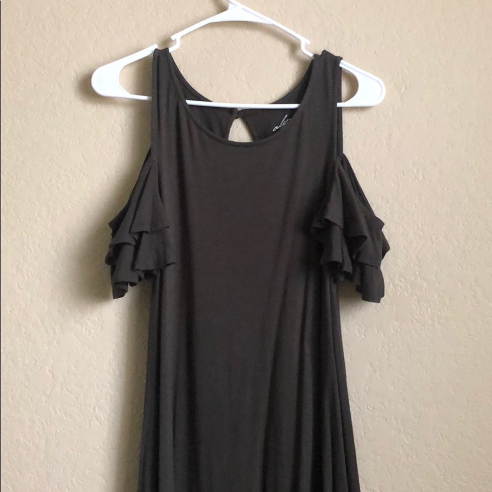 Off shoulder green dress